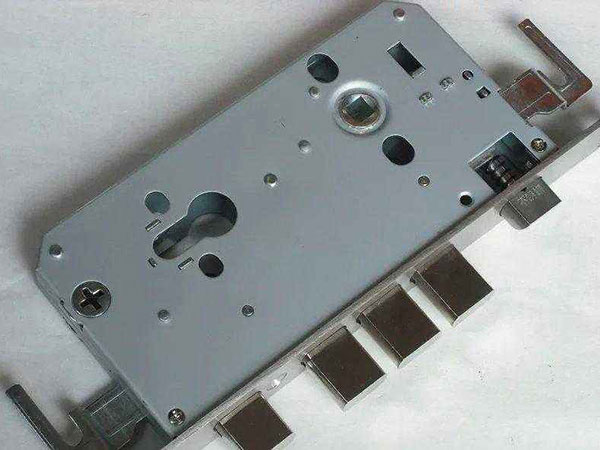 鸡泽24小时上门开锁公司